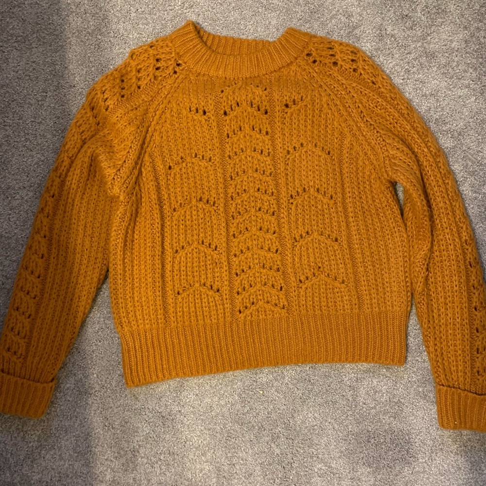 in loom Gold Knitted Sweater